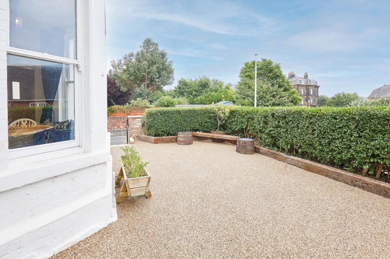 Ground Floor At The Old Vicarage Apartment Scarborough Luaran gambar